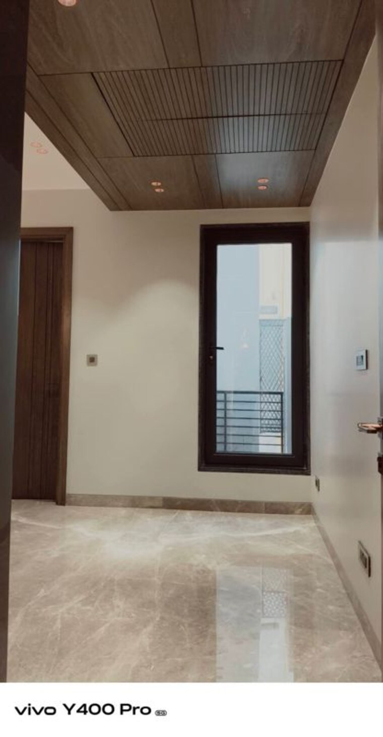 Room, chittaranjan park 4 Bedroom 3000 Sq.Ft. Builder Floor In Chittaranjan Park Delhi 10372284