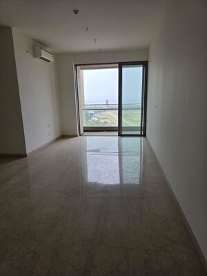 Room in 2 BHK Apartment at Piramal Mahalaxmi, Mahalaxmi – for Sale