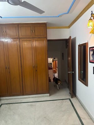 Master Bedroom in 3 BHK Builder Floor at Kailash Colony – for Rent