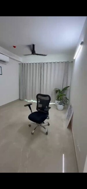 Room in 4 BHK Apartment at Sare Home, Sector 92 – for Sale