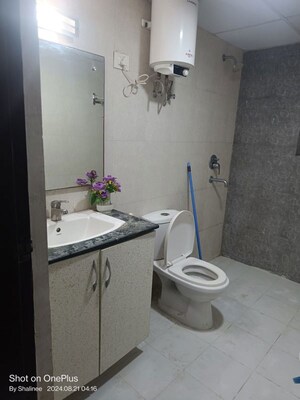 Bathroom in 2.5 BHK Apartment at Smart World Gems, Sector 89 – for Rent