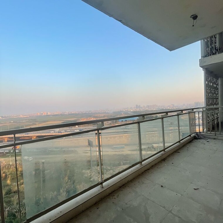 Balcony, conscient-heritage-max 3 Bedroom 2075 Sq.Ft. Apartment In Sector 102 Gurgaon 10372321