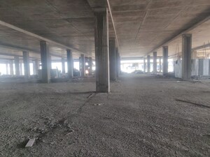 Parking in  Warehouse at Yewai – for Rent