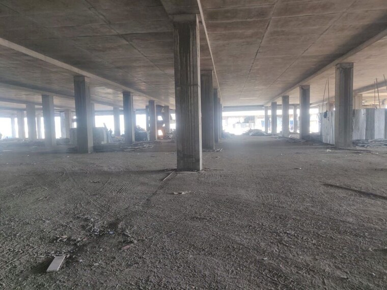  Parking, yewai Commercial Warehouse 20000 Sq.Ft. In Yewai Thane 10372328