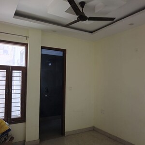Room in 3 BHK Builder Floor at RPS Palm Drive, Sector 88 – for Sale