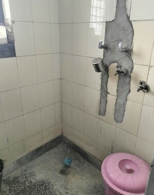 Bathroom in 1 RK Apartment at Mahadev Apartments Noida, Sector 73 – for Rent