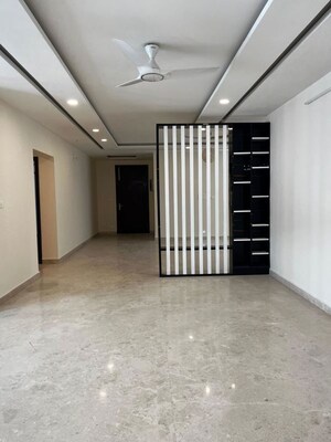 Room in 4 BHK Apartment at Prestige Ivy Leagu, Kondapur – for Rent