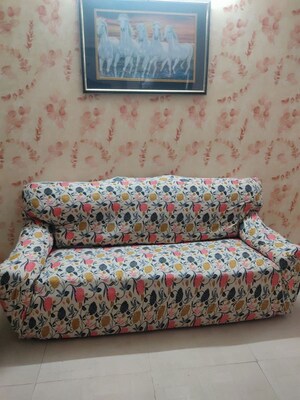 Bedroom in 3 BHK Apartment at Mithapur – for Rent