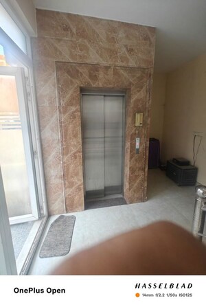 Bathroom in 3 BHK Builder Floor at Sector 45 – for Rent