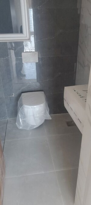 Bathroom in 1 BHK Apartment at Goodbuild Shepherd Horizon, Andheri West – for Sale