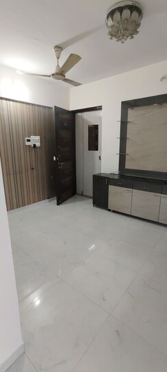 1 BHK + Study Room Apartment For Sale in Shree Pancham Mira Road