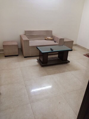 Living Room in 2 BHK Builder Floor at Sector 45 – for Rent