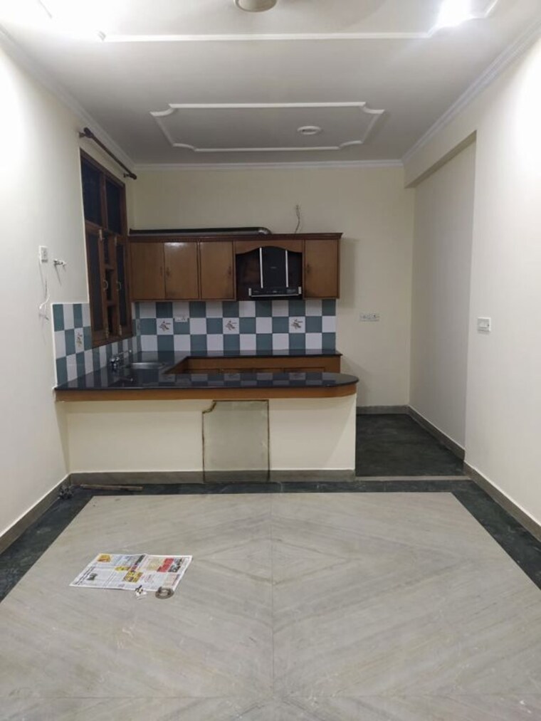 Bedroom, sector 31 3 Bedroom 2100 Sq.Ft. Builder Floor In Sector 31 Gurgaon 10372417