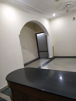 3 BHK Builder Floor For Rent in Sector 31