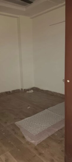 2 BHK Builder Floor For Rent in Maan Sona Apartments