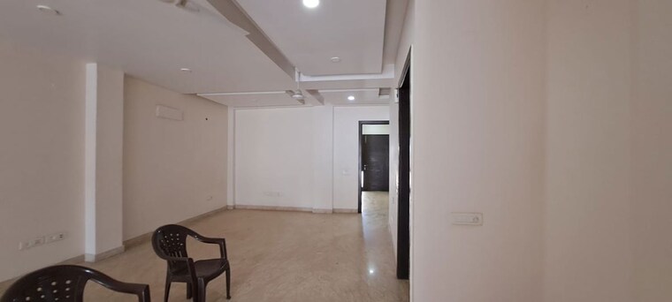 Room, dlf-city-phase-iv 6+ Bedroom 360 Sq.Yd. Independent House In Dlf Phase iv Gurgaon 10372439