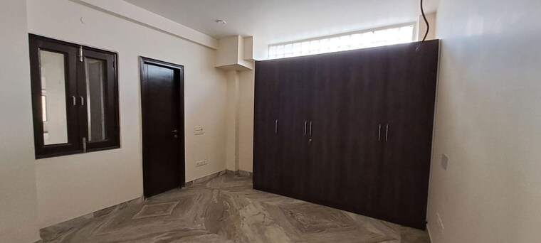 Room, dlf-city-phase-iv 6+ Bedroom 360 Sq.Yd. Independent House In Dlf Phase iv Gurgaon 10372439