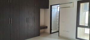 Room in 6+ BHK Independent House at DLF City Phase IV, Dlf Phase iv – for Sale