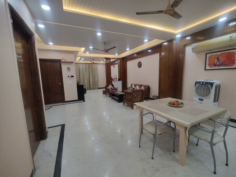 Living Room, sector 45 3 Bedroom 2200 Sq.Ft. Builder Floor In Sector 45 Gurgaon 10372440