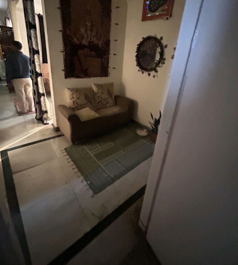 Team Area, sabzaar-apartments 3.5 Bedroom 1600 Sq.Ft. Apartment In Sector 45 Faridabad 10372502
