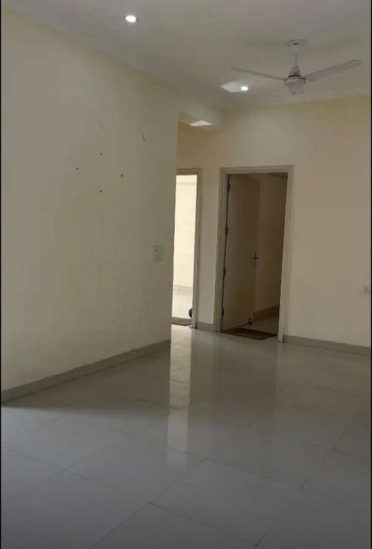 Room, alliance-the-eminence 3 Bedroom 1500 Sq.Ft. Apartment In Singhpura Zirakpur 10372487