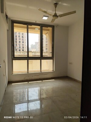Room in 2 BHK Apartment at Prescon Midtown Bay, Mahim West – for Rent