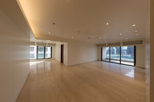 Room in 4 BHK Apartment at Sunteck Signature Island, Bandra Kurla Complex – for Rent