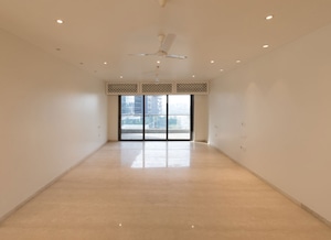 Room in 4 BHK Apartment at Sunteck Signature Island, Bandra Kurla Complex – for Rent