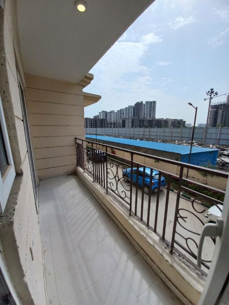 Balcony, signature-the-millennia-2 2 Bedroom 700 Sq.Ft. Apartment In Sector 37d Gurgaon 10372584