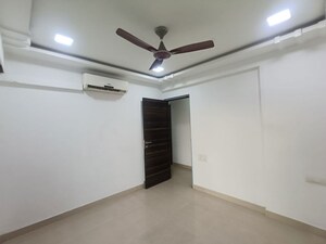 Room in 3 BHK Apartment at Rustomjee Athena, Majiwada – for Rent