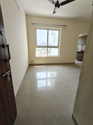 Room in 2 BHK Apartment at Mapsko Paradise, Sector 83 – for Sale
