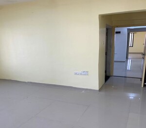 Room in 2 BHK Apartment at Sion East – for Rent