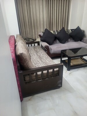 1 BHK Apartment For Rent in Dheeraj Pooja, Malad West