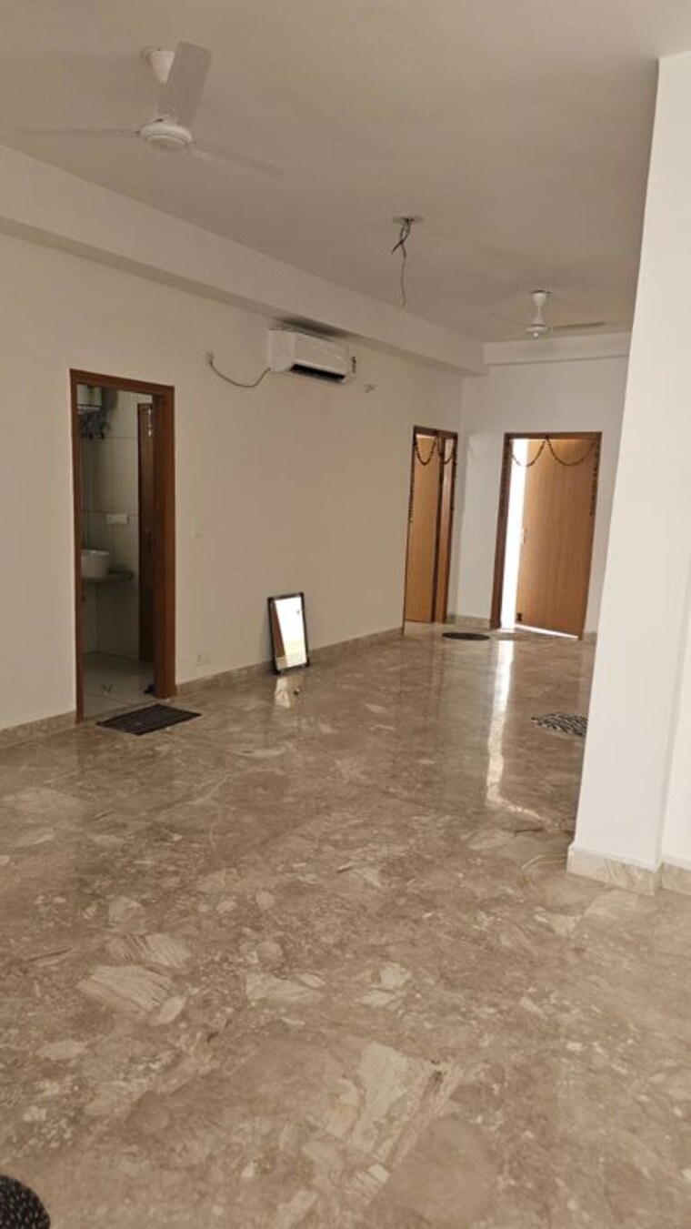 Room, ss-linden 4 Bedroom 2700 Sq.Ft. Apartment In Sector 84 Gurgaon 10372658