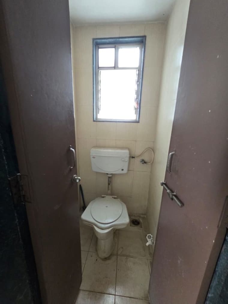 Bathroom, yash-platinum-dhayari 1 Bedroom 680 Sq.Ft. Apartment In Dhayari Pune 10372660