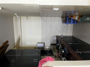 Team Area in 1 BHK Apartment at Sector 14 Dwarka – for Rent