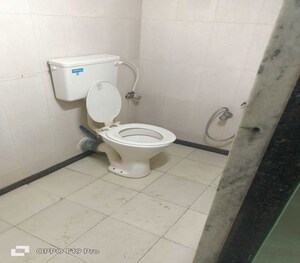 Bathroom in 1 BHK Apartment at Dadar East – for Rent