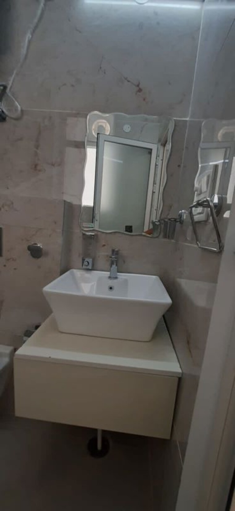 Bathroom, allwin-el-spazia 3 Bedroom 1600 Sq.Ft. Apartment In Sanauli Zirakpur 10372702
