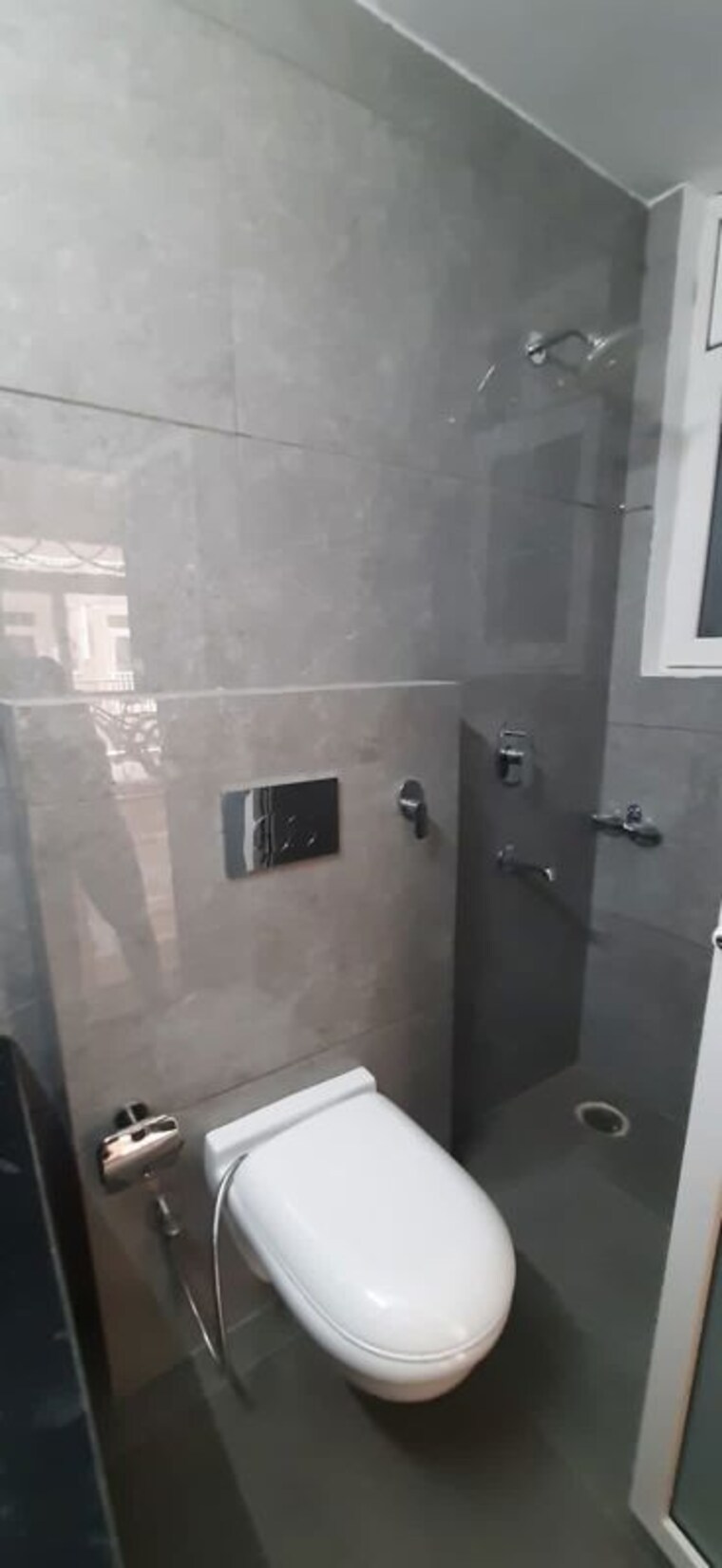 Bathroom, allwin-el-spazia 3 Bedroom 1600 Sq.Ft. Apartment In Sanauli Zirakpur 10372702