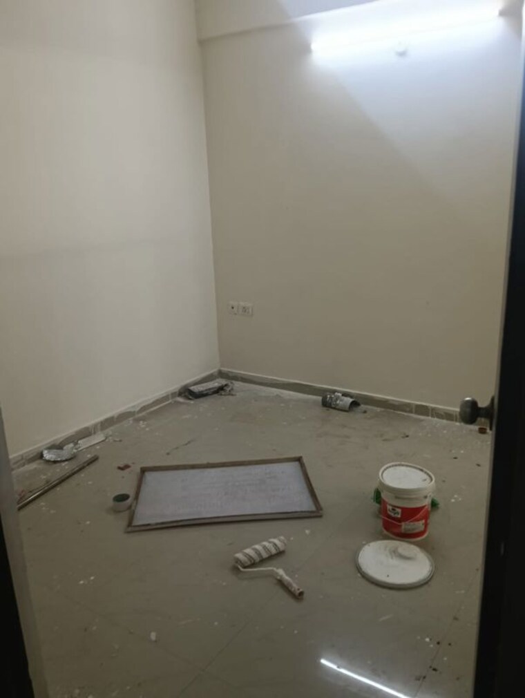 Bathroom, windsor-paradise-2 2 Bedroom 895 Sq.Ft. Apartment In Raj Nagar Extension Ghaziabad 10372713