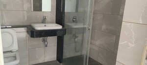 Bathroom in 4 BHK Apartment at Rustomjee Crown, Prabhadevi – for Rent