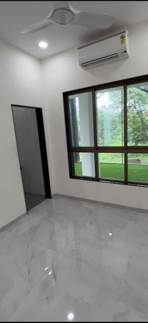 Room in 1 BHK Apartment at Venus Skky City Vivanta, Dombivli East – for Sale
