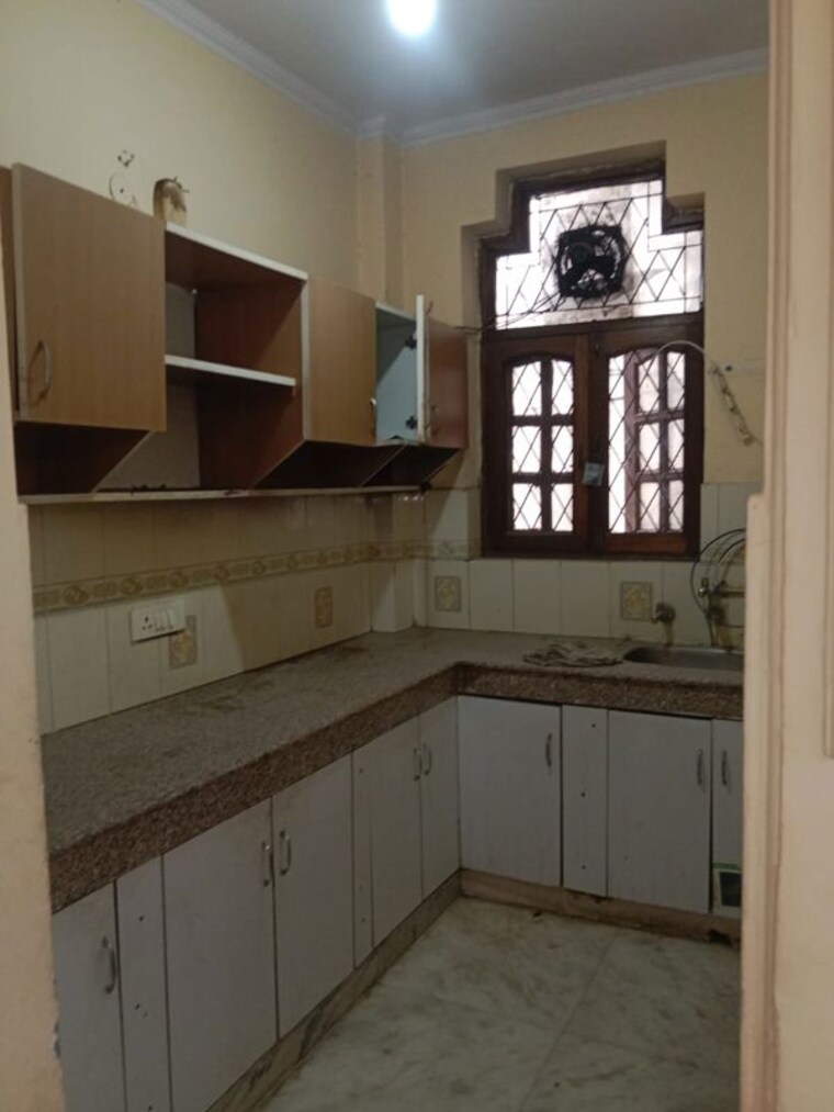 Kitchen, ashoka enclave 3 Bedroom 1525 Sq.Ft. Builder Floor In Ashoka Enclave Faridabad 10372785