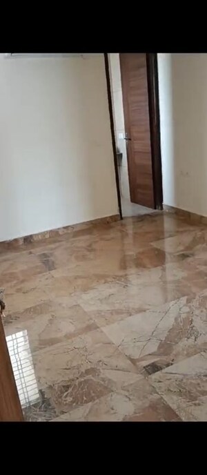 3 BHK Builder Floor For Rent in Sector 51