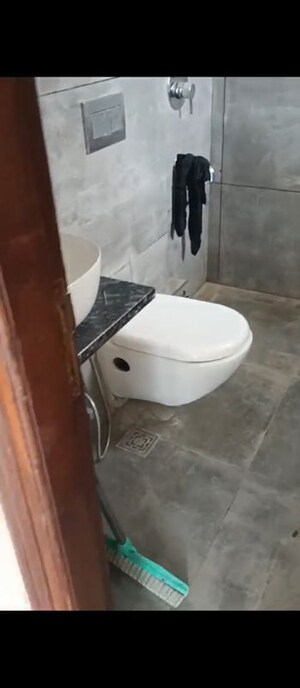 Bathroom in 3 BHK Builder Floor at Sector 51 – for Rent