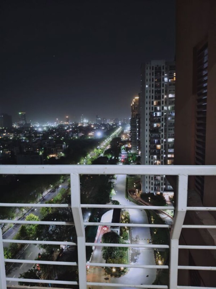 Balcony, 3c-lotus-panache 3.5 Bedroom 2150 Sq.Ft. Apartment In Sector 110 Noida 10372782