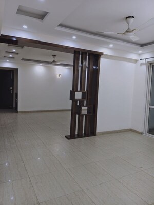 Room in 4 BHK Apartment at 3C Lotus Panache, Sector 110 – for Rent