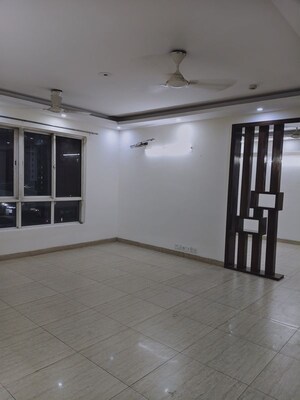 Room in 4 BHK Apartment at 3C Lotus Panache, Sector 110 – for Rent