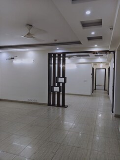 4 BHK + Pooja Room,Servant Room Apartment For Rent in 3C Lotus Panache