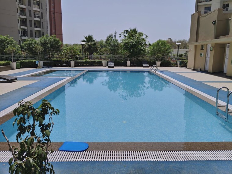 Swimming Pool, 3c-lotus-panache 4 Bedroom 2794 Sq.Ft. Apartment In Sector 110 Noida 10372830